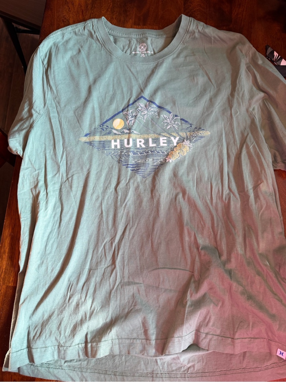 Hurley Men’s Seafoam Green Graphic Short Sleeve Tee